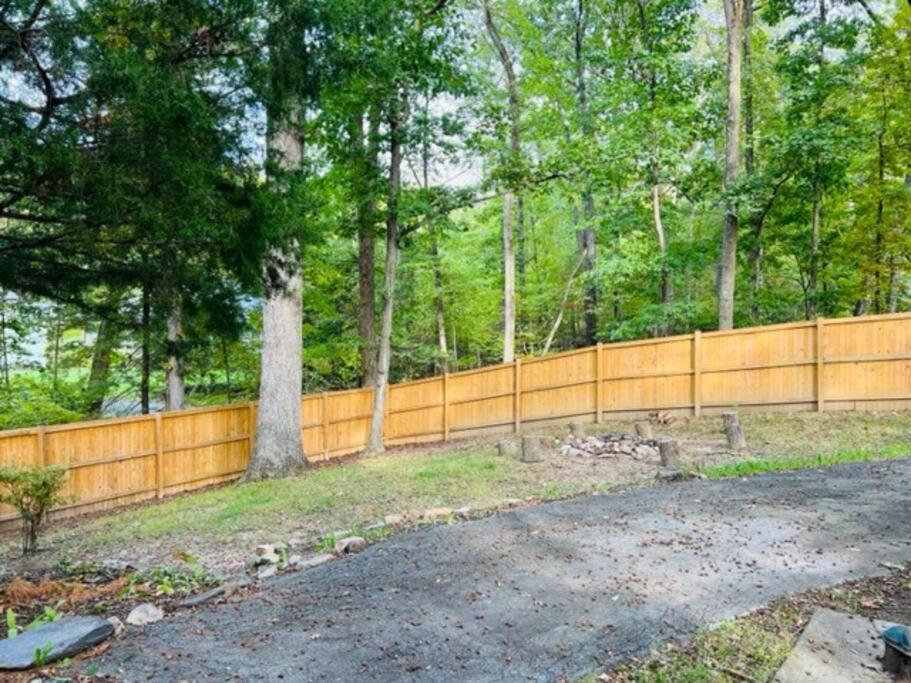 Mountain Lake Retreat - Hot Tub, Lake, Fire Pit, Wineries, Restaurant Harpers Ferry Luaran gambar