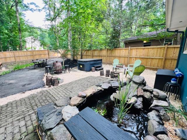 Mountain Lake Retreat - Hot Tub, Lake, Fire Pit, Wineries, Restaurant Harpers Ferry Luaran gambar